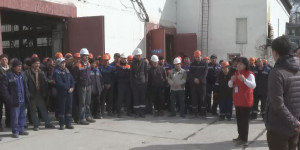 ҚХП өкілдері Алматыдағы құрылыс материалдарын шығаратын кәсіпорынға барды