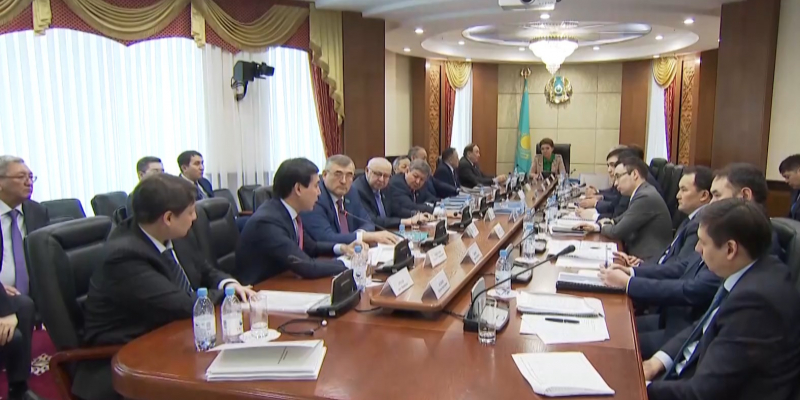 В Казахстане предлагают ввести государственный контроль в вопросах ценообразования