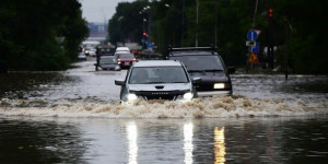 Проблема ливневых затоплений в Алматы заключается в неисправной арычной системе – ДЧС