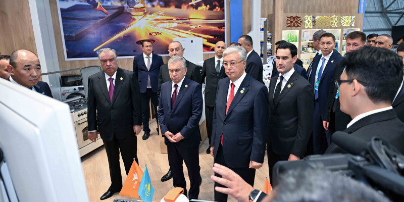 Глава государства посетил выставку «ЭКСПО Центральная Азия – 2023»