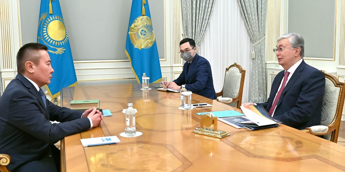 Глава государства принял члена Национального курултая Талгата Калиева