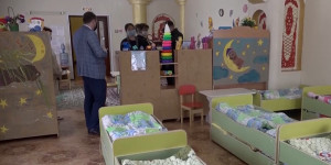Работники двух детсадов заболели коронавирусом в Уральске