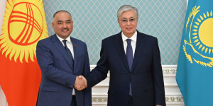 Касым-Жомарт Токаев принял председателя Жогорку Кенеша Кыргызстана