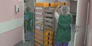 Систему «таблет-питания» ввели в больнице Усть-Каменогорска