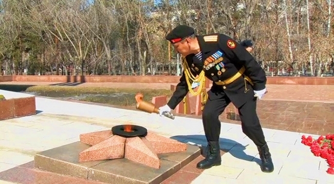 В Павлодаре стартовала военно-патриотическая эстафета «Факел Победы»