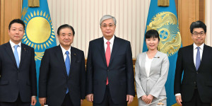 Президент принял председателя Японской парламентской лиги дружбы с Казахстаном