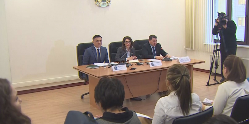 Казахстанцев просят подготовиться к новому этапу гриппа и ОРВИ