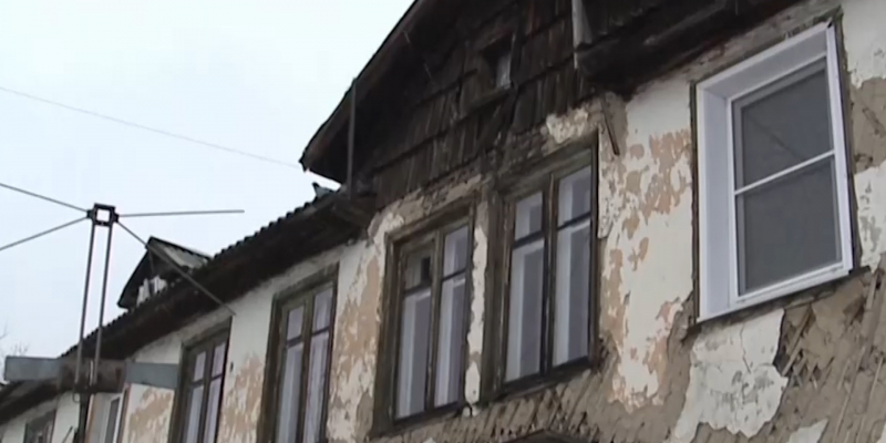 Дома Усть-Каменогорска разваливаются на глазах