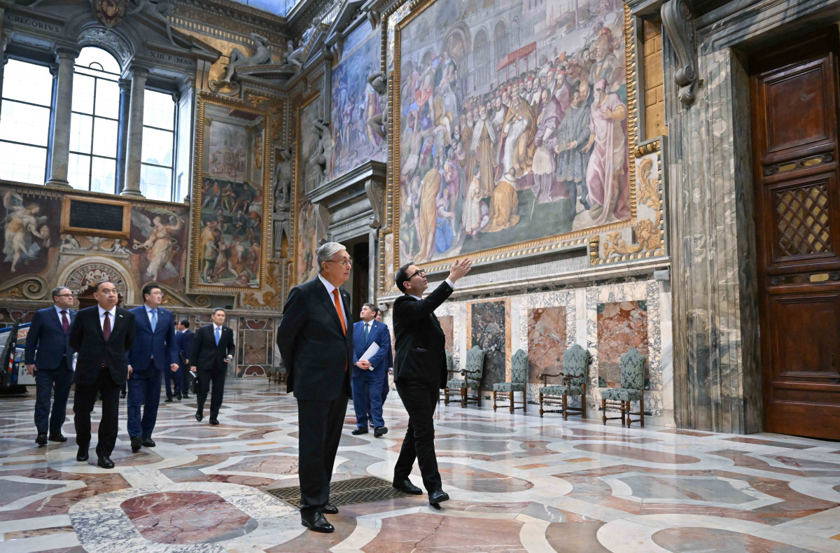 Касым-Жомарт Токаев посетил музеи Ватикана