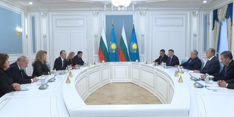 Касым-Жомарт Токаев провел переговоры с вице-президентом Болгарии
