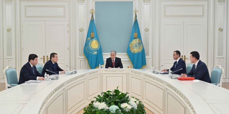 Тоқаев Парламент палаталарының төрағаларымен және Премьер-Министрмен кеңес өткізді