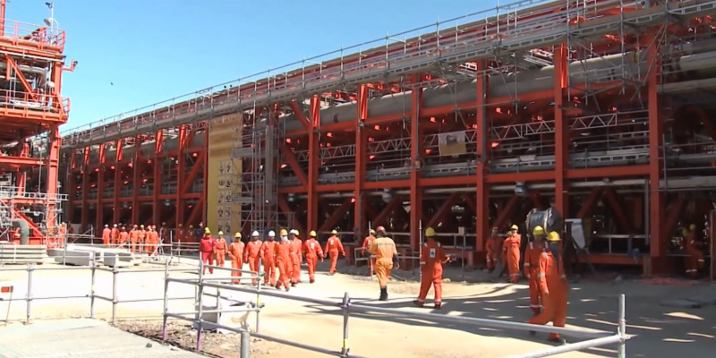 В столице впервые проходит симпозиум инженеров-нефтяников Прикаспийского региона
