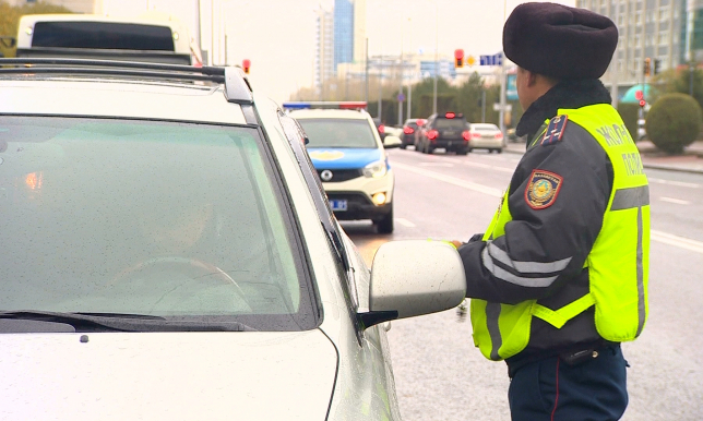 Елорданың әкімшілік полициясы жол қауіпсіздігі жөнінен қабылдау өткізді