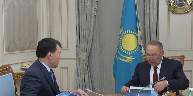 Н. Назарбаев рекомендовал поддерживать граждан, сообщающих о коррупционных преступлениях