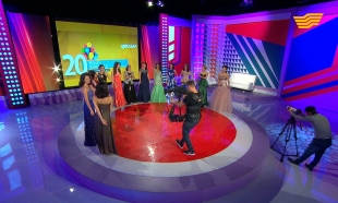 &laquo;Хабардың&raquo; 20 жылдығына бейнебаян. &laquo;16 қыз&raquo;