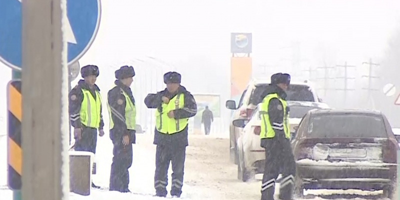 39 человек погибли из-за непогоды и снежных заторов на дорогах Казахстана