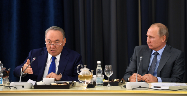 Елбасы Н.Назарбаев пен В.Путин Германия іскерлерімен кездесті