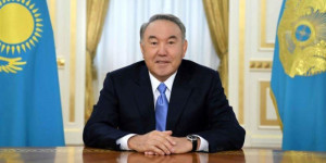 Елбасы поздравил казахстанцев с Днём защитника Отечества