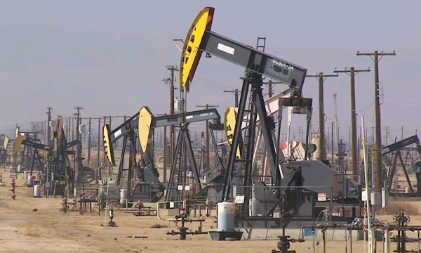 Цена нефти марки Brent перешагнула отметку в 65 долларов