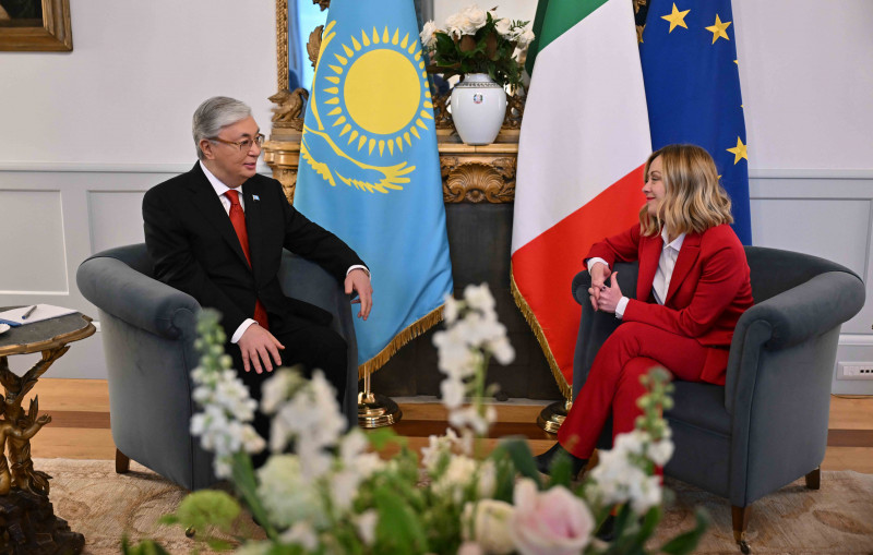 Президент Казахстана провел переговоры с Председателем Совета Министров Италии
