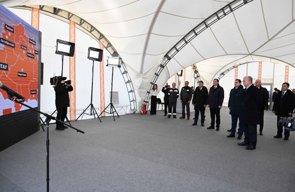 Мемлекет басшысы Хромтаудағы &laquo;Болашақ&raquo; шахтасының жұмысымен танысты