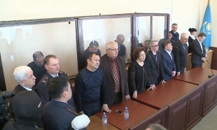 Экс-аким Костаная приговорен к 13 годам лишения свободы