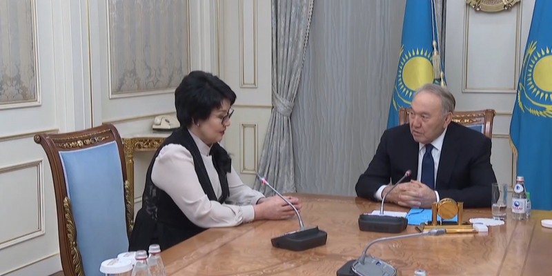 Первый Президент Казахстана встретился с народной артисткой РК Жанией Аубакировой