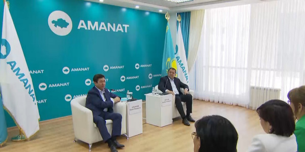 Мәжіліс Төрағасы Ерлан Қошанов маңғыстаулықтармен кездесті