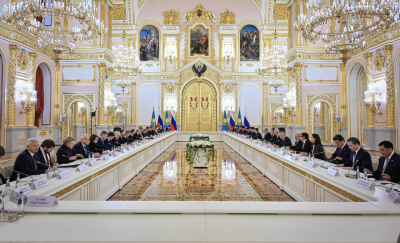 Касым-Жомарт Токаев и Владимир Путин провели переговоры в расширенном составе