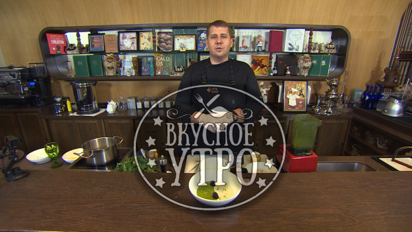 Холодный суп из крапивы и миндаля. Кулинарное шоу «Вкусное утро»