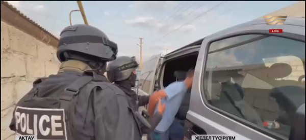 Ақтаулық полицейлер 8 млн теңге бопсалаған күдіктілерді ұстады