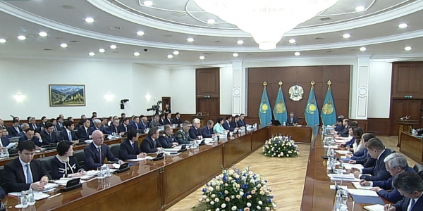 ҚР Президентінің қатысуымен Үкіметтің кеңейтілген отырысы өтті