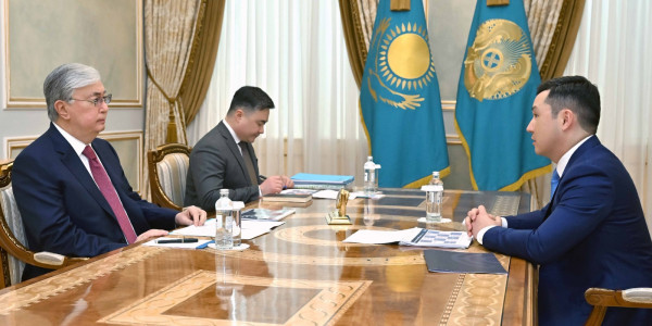 Мемлекет басшысы &laquo;Астана&raquo; халықаралық қаржы орталығының басқарушысы Ренат Бектұровты қабылдады