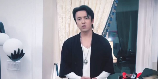 Челлендж в честь дня рождения Абая запустил Димаш Кудайберген