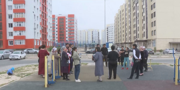 Шымкенттіктер үй ауласын тарылтатын көпқабатты үйлердің құрылысына наразы