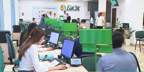 Мемлекет басшысы зейнетақы жинақтарының шекті межесін көтеру мерзімін 2022 жылдың 1 сәуіріне дейін ұзартуды тапсырды