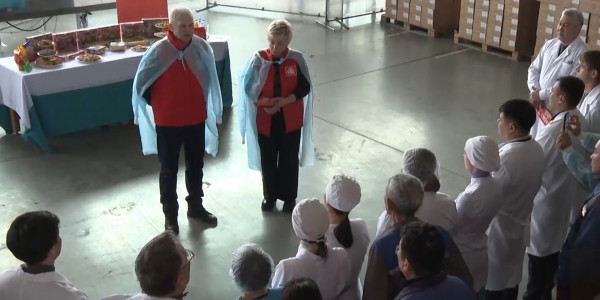 Предвыборный штаб НПК встретился с коллективом местной кондитерской фабрики в Семее