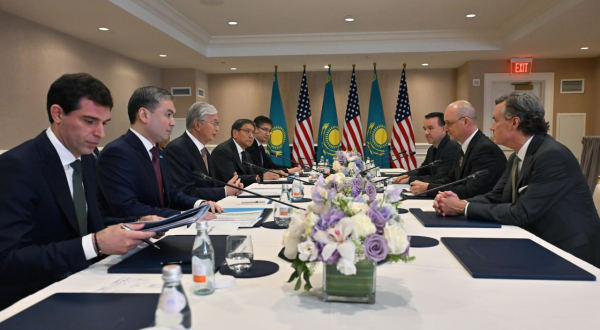 Қазақстан мен John Deere өнеркәсіптік ынтымақтастықты кеңейтуде