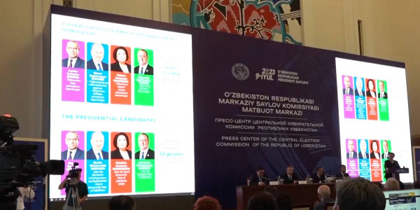 В Узбекистане прошли досрочные выборы президента