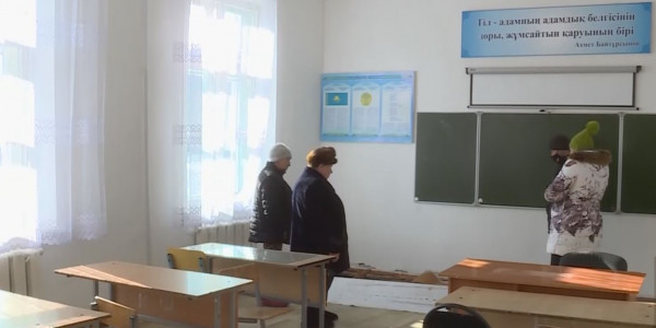 Алматы облысы елді мекеніндегі білім ордасының жағдайы сын көтермейді