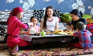 &laquo;Өмір сабақтары&raquo;. Қайырымдылық жасау ұлт таңдамайды