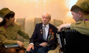 &laquo;Хабар&raquo; ұжымы ардагер Алексей Ситниковтың шаңырағында болды