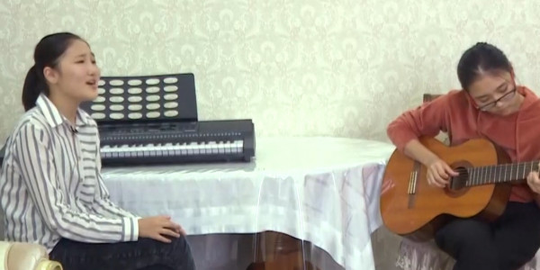 Junior Eurovision 2020: конкурсанты готовятся к гала-концерту