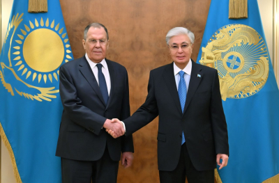 Президент принял министра иностранных дел РФ Сергея Лаврова