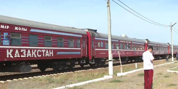 &laquo;Саламатты Қазақстан&raquo; медициналық пойызы Ұлытауға жетті