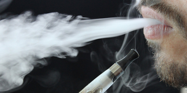 Чем опасны вейпы для здоровья человека?