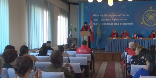 ҚХП штабы Өскеменде тау-кен металлургия кәсіпорындарының ұжымдарымен кездесті