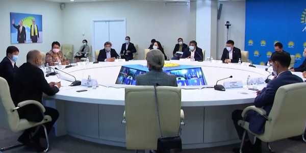 Партийные списки &laquo;Nur Otan&raquo; в маслихаты всех уровней обновятся более чем на 60%