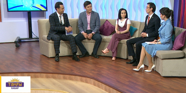 &laquo;Таңғы Хабар&raquo;. Ұлықбек Есдәулет, Олжас Беркінбаев, Мирас Асан