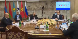 Премьер-министр РК отметил необходимость создания Евразийских интеллектуальных транспортных систем